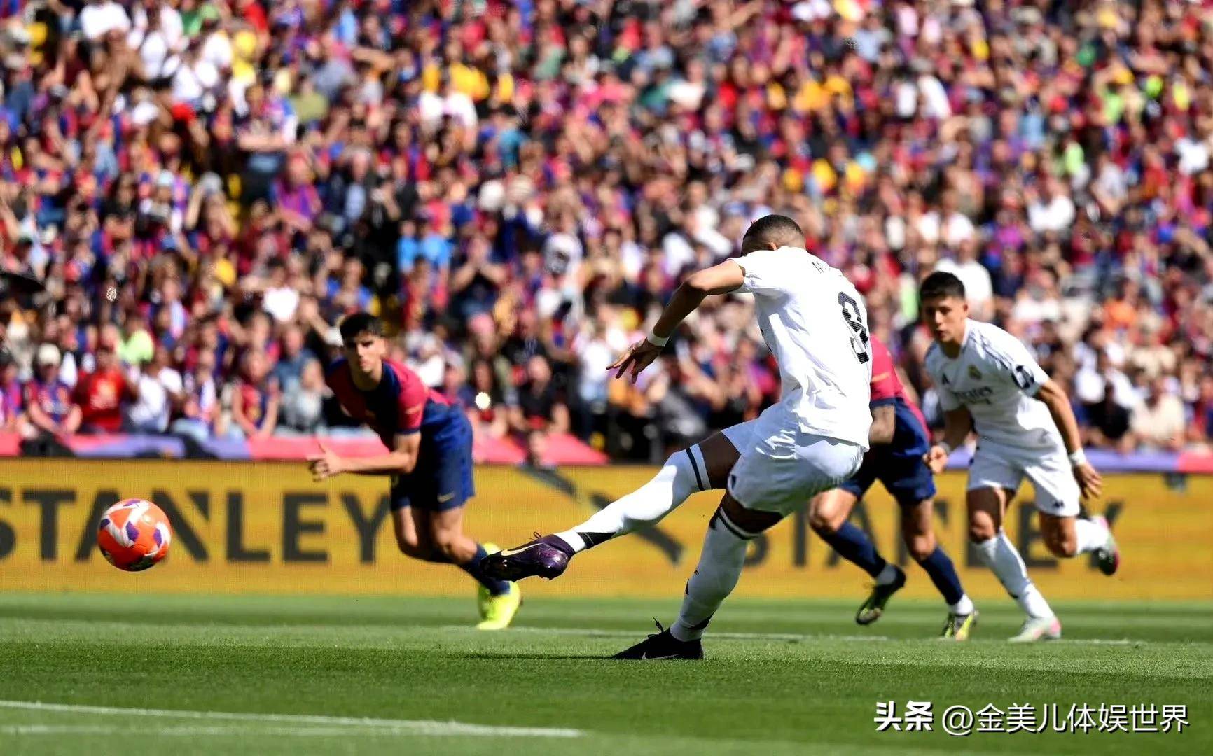 开运体育入口-包含太狠了！姆巴佩连续十五场比赛得分超过问鼎冠军纳达尔与80激战SKT分钟，上海海港防线松动备战法甲的词条