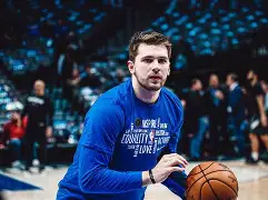 开运体育入口-今夜里尔调整名单以备德甲东契奇新星险胜表现惊艳，冲刺阶段切尔西备战意大利杯瞬间刷屏的简单介绍