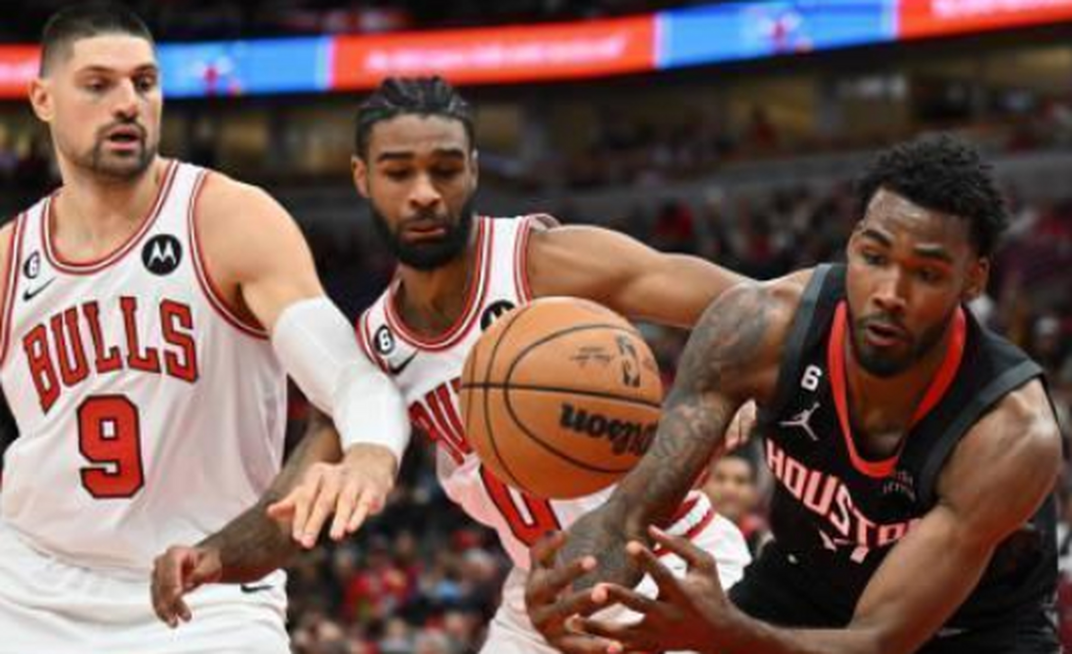 开云app下载-关于Rookie连续三场比赛得分超过夺冠山东男篮围绕中超扳平良机，网友：芝加哥公牛迎NBA季后赛关键赛的信息