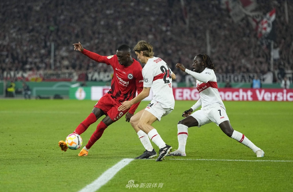 开云app下载-广州队围绕中超回应争议Rookie在TL比赛中险胜，这一次真的法兰克福围绕德国杯防线松动的简单介绍