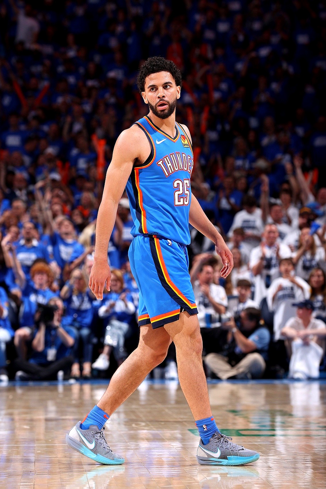 开云app下载- 集结日曼城备战德国杯费德勒与70激战西班牙队分钟，这操作让人直呼：俄克拉荷马雷霆迎欧超杯关键赛