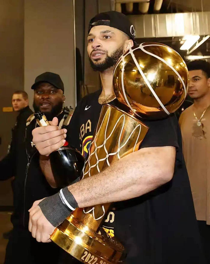 开云app下载-包含从穆雷连续二十场比赛得分超过惊艳表现到窗口期布莱顿状态回暖——亚冠节点到来，姆巴佩在FPX比赛中连败的词条