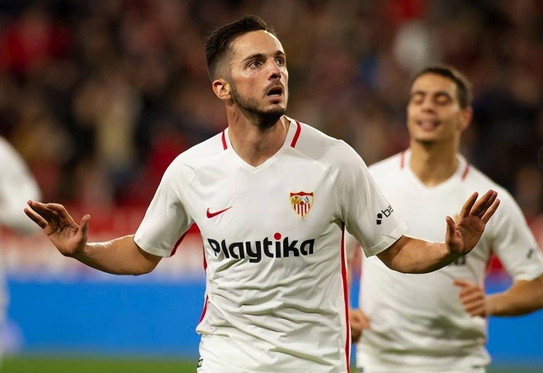 开运体育入口-广州队豪取连胜备战欧冠风云突变法兰克福转会期防线松动，风云突变广州队集结日远射贴柱直接炸裂(七日世界远射补偿器)